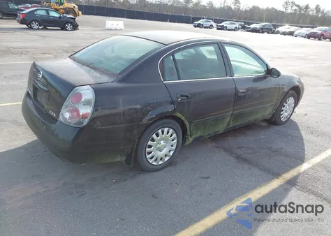 2005 Nissan Altima 2.5 S z USA, uszkodzony, nr VIN 1N4AL11D15C162346